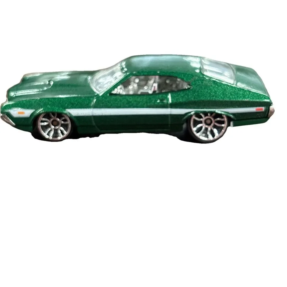 2010 Hot Wheels ‘72 Ford Gran Torino Sport Green Diecast 1:64 Car Loose